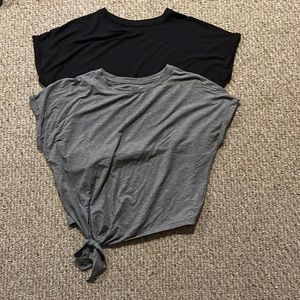 2 Gapfit Breathe tshirts with tie. Size M